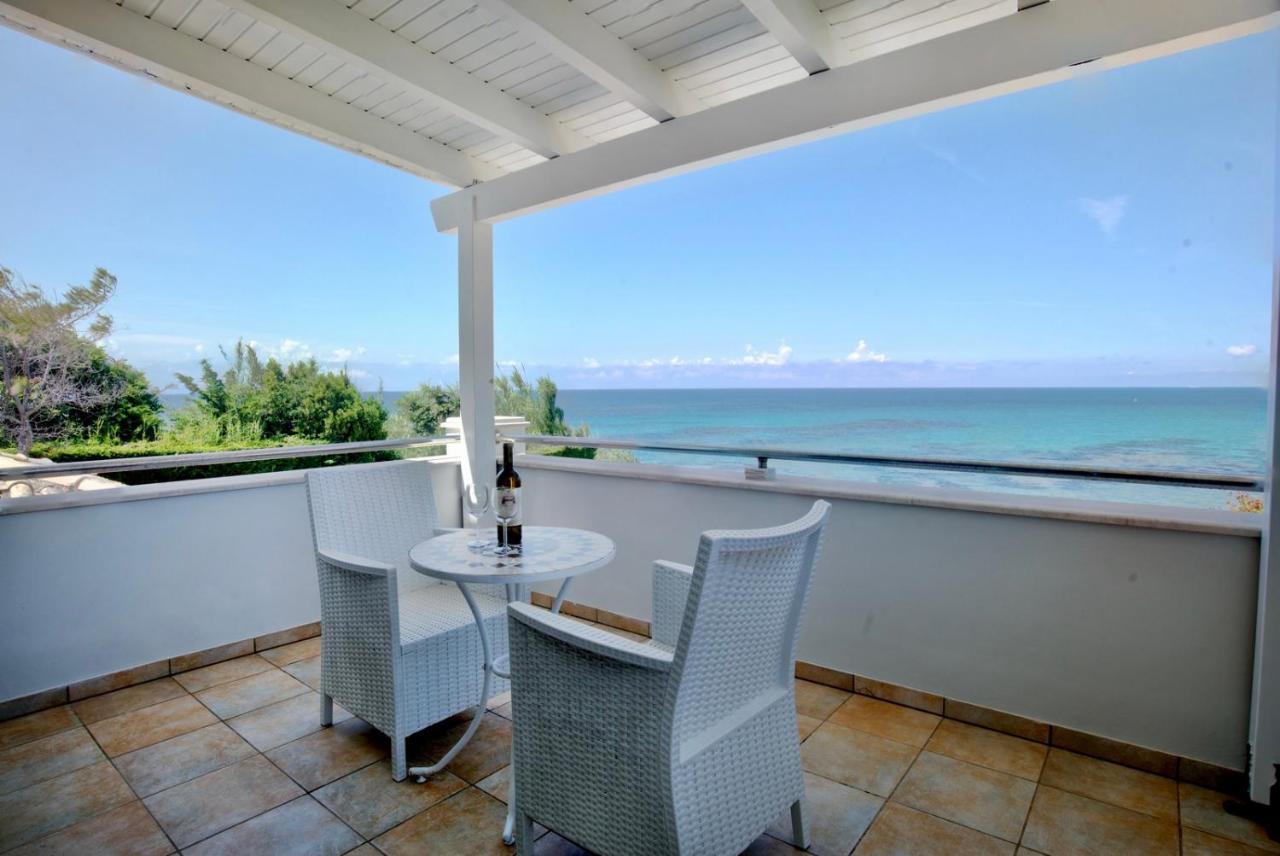 Beachfront Villa Victoras - With Private Beach Sidárion Dış mekan fotoğraf